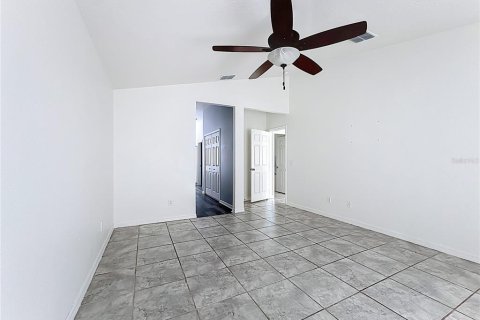 Casa en venta en Kissimmee, Florida, 4 dormitorios, 222.87 m2 № 1900682 - foto 29