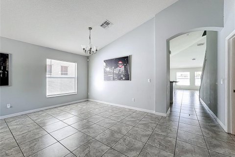 Casa en venta en Kissimmee, Florida, 4 dormitorios, 222.87 m2 № 1900682 - foto 5