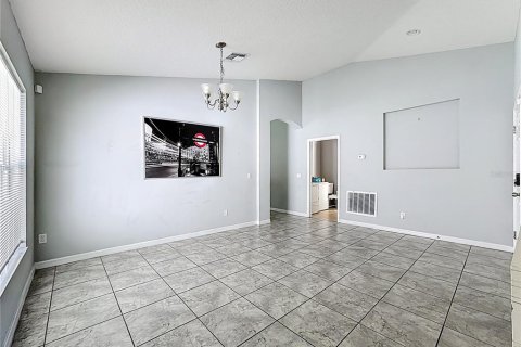 Casa en venta en Kissimmee, Florida, 4 dormitorios, 222.87 m2 № 1900682 - foto 6
