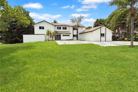 Villa ou maison à vendre à Davie, Floride: 5 chambres, 445.65 m2 № 2256405 - photo 3