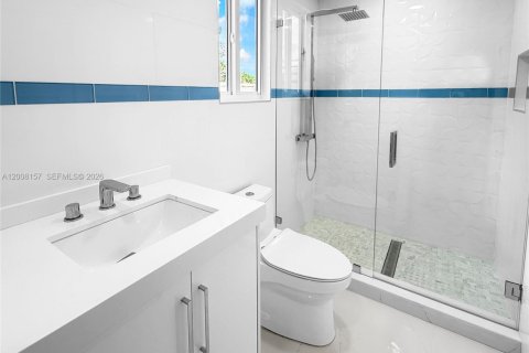 Villa ou maison à vendre à Davie, Floride: 5 chambres, 445.65 m2 № 2256405 - photo 25