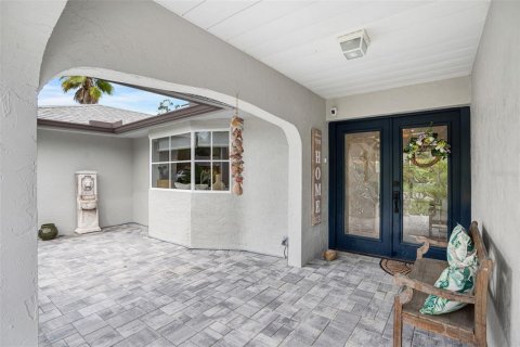 Casa en venta en Sarasota, Florida, 3 dormitorios, 185.62 m2 № 2412734 - foto 3