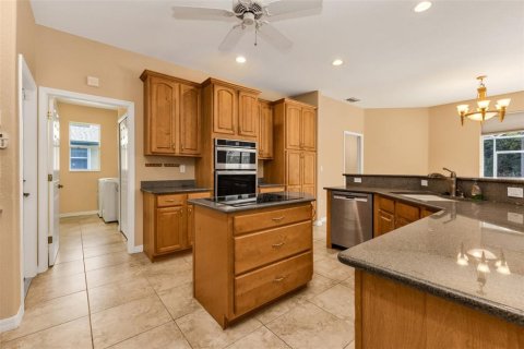Casa en venta en Port Charlotte, Florida, 3 dormitorios, 206.24 m2 № 2323031 - foto 15