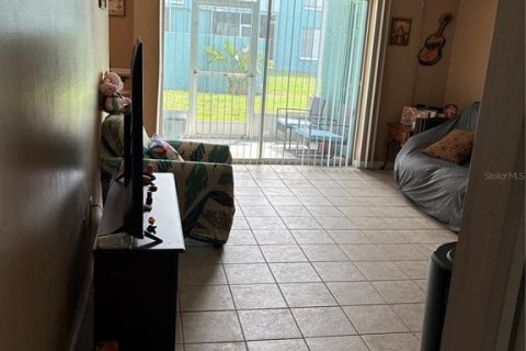 Copropriété à louer à Saint Petersburg, Floride: 1 chambre, 63.17 m2 № 2406484 - photo 6