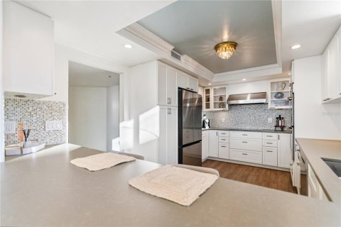 Condo in Sarasota, Florida, 3 bedrooms № 2155698 - photo 10