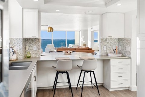 Condo in Sarasota, Florida, 3 bedrooms № 2155698 - photo 7