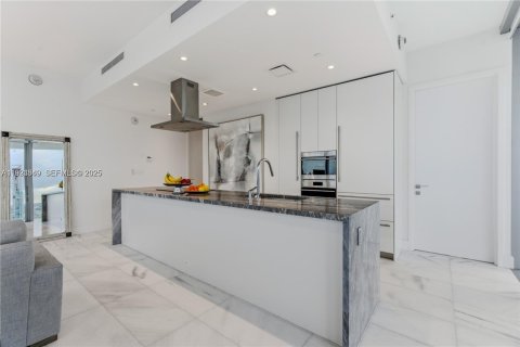 Купить кондоминиум в Майами, Флорида 2 спальни, 102.66м2, № 1983087 - фото 8