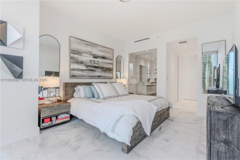 Купить кондоминиум в Майами, Флорида 2 спальни, 102.66м2, № 1983087 - фото 22