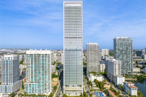 Купить кондоминиум в Майами, Флорида 2 спальни, 102.66м2, № 1983087 - фото 27