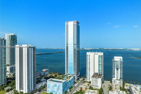 Купить кондоминиум в Майами, Флорида 2 спальни, 102.66м2, № 1983087 - фото 1