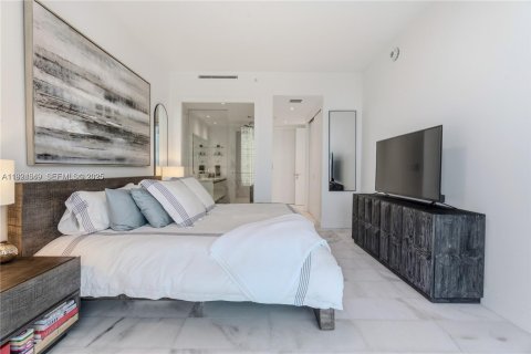 Купить кондоминиум в Майами, Флорида 2 спальни, 102.66м2, № 1983087 - фото 16