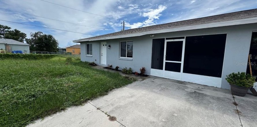 Apartment in Englewood, Florida 2 bedrooms, 76.64 sq.m. № 1902342