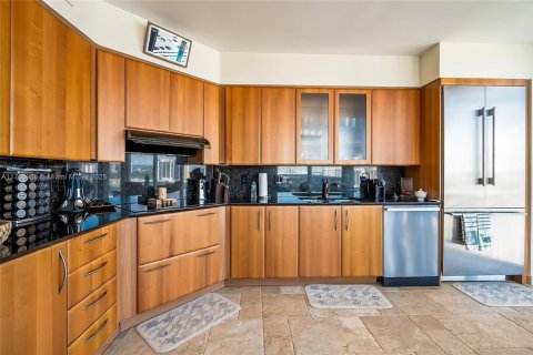 Condo in Sunny Isles Beach, Florida, 3 bedrooms  № 1863200 - photo 14