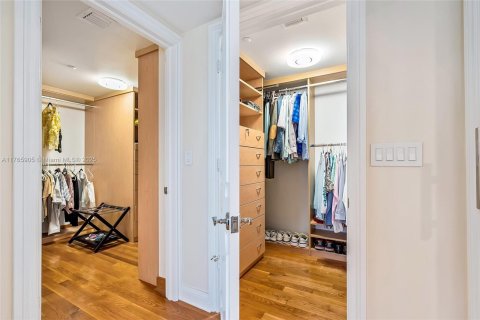Condo in Sunny Isles Beach, Florida, 3 bedrooms  № 1863200 - photo 27