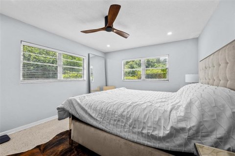 Villa ou maison à louer à Gainesville, Floride: 4 chambres, 196.21 m2 № 2389222 - photo 18
