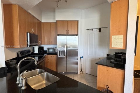 Condo in Hollywood, Florida, 3 bedrooms  № 1951331 - photo 18