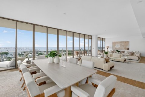 Condo in Miami, Florida, 4 bedrooms  № 1839235 - photo 18