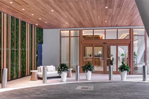 Condo in Miami, Florida, 4 bedrooms  № 1839235 - photo 4