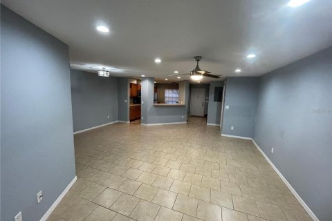 Adosado en venta en Orlando, Florida, 3 dormitorios, 142.88 m2 № 1679522 - foto 10