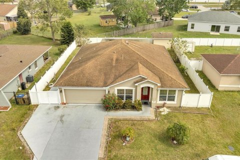 House in Kissimmee, Florida 3 bedrooms, 188.87 sq.m. № 1515608 - photo 2