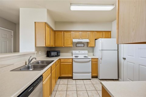 Copropriété à louer à Sarasota, Floride: 1 chambre, 76.37 m2 № 2408347 - photo 12