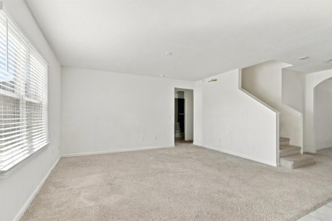 Villa ou maison à vendre à St. Lucie, Floride: 5 chambres, 244.7 m2 № 2421404 - photo 6