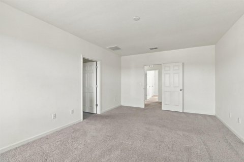 Villa ou maison à vendre à St. Lucie, Floride: 5 chambres, 244.7 m2 № 2421404 - photo 19