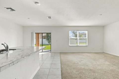 Villa ou maison à vendre à St. Lucie, Floride: 5 chambres, 244.7 m2 № 2421404 - photo 7