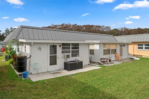 Condominio en alquiler en New Port Richey, Florida, 1 dormitorio, 85.75 m2 № 1910903 - foto 26