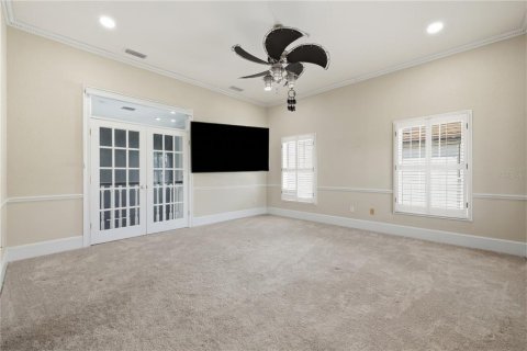 House in Clearwater, Florida 7 bedrooms, 794.69 sq.m. № 2132125 - photo 22