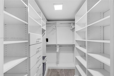 Condo in Lighthouse Point, Florida, 2 bedrooms № 2003196 - photo 14