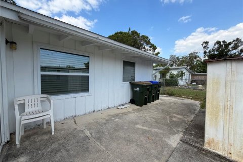 Appartement à louer à North Port, Floride: 1 chambre, 65.03 m2 № 2135561 - photo 10