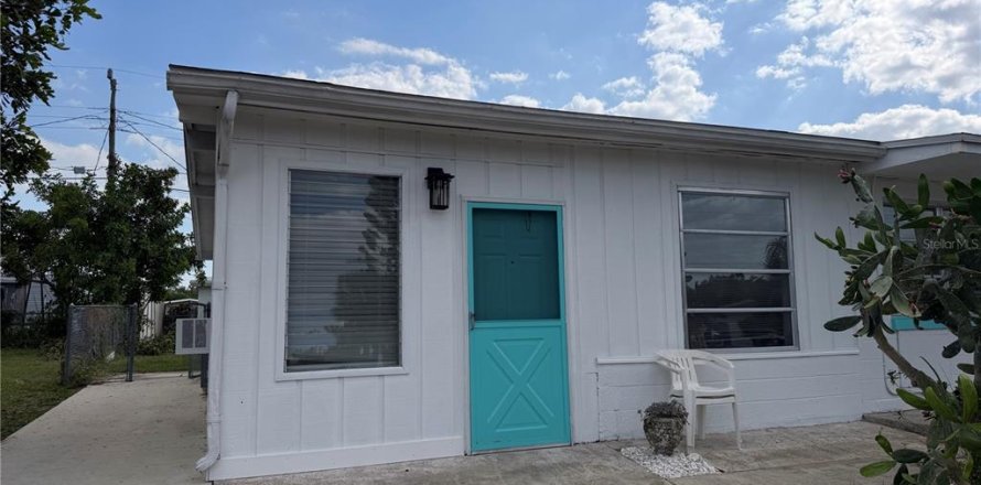 Appartement à North Port, Floride 1 chambre, 65.03 m2 № 2135561