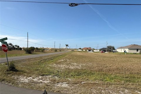 Terreno en venta en Cape Coral, Florida № 1553817 - foto 5