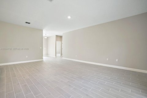 Villa ou maison à vendre à Palm Bay, Floride: 3 chambres, 166.02 m2 № 2191722 - photo 6