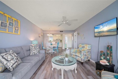 Copropriété à vendre à Punta Gorda, Floride: 2 chambres, 103.49 m2 № 2102572 - photo 16