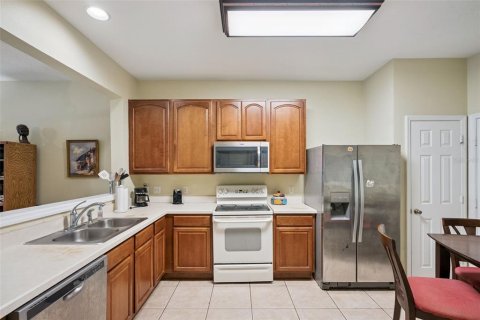 Touwnhouse à vendre à Winter Park, Floride: 3 chambres, 156.26 m2 № 2098339 - photo 3