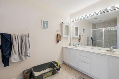 Touwnhouse à vendre à Winter Park, Floride: 3 chambres, 156.26 m2 № 2098339 - photo 15