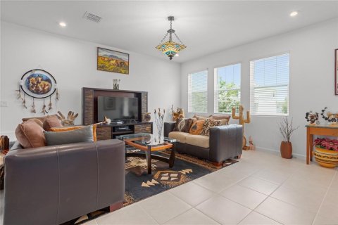 Villa ou maison à vendre à Groveland, Floride: 3 chambres, 215.53 m2 № 2298396 - photo 7