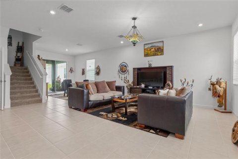 Villa ou maison à vendre à Groveland, Floride: 3 chambres, 215.53 m2 № 2298396 - photo 5