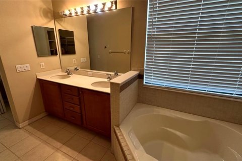 Casa en alquiler en Bradenton, Florida, 3 dormitorios, 192.59 m2 № 1828655 - foto 28