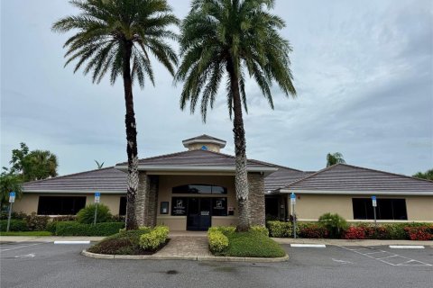 Condo in Bradenton, Florida, 2 bedrooms  № 1910613 - photo 27