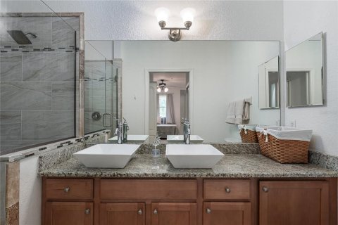 Copropriété à vendre à Bradenton, Floride: 2 chambres, 113.9 m2 № 1910613 - photo 11