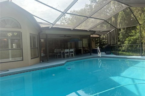 House in Valrico, Florida 3 bedrooms, 197.7 sq.m. № 1908693 - photo 17