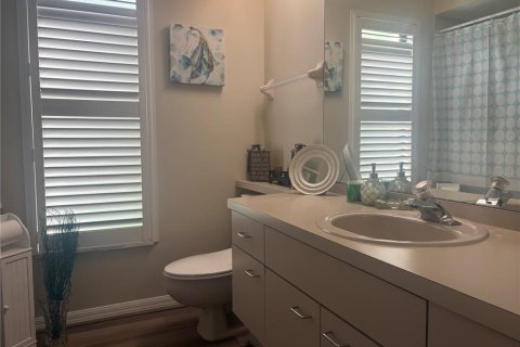 House in Valrico, Florida 3 bedrooms, 197.7 sq.m. № 1908693 - photo 14