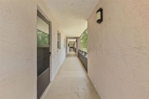 Condo in Ormond Beach, Florida, 1 bedroom  № 1803727 - photo 2