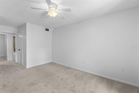 Condo in Ormond Beach, Florida, 1 bedroom  № 1803727 - photo 15