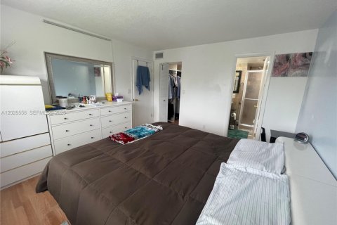 Condominio en venta en Sunrise, Florida, 2 dormitorios, 78.97 m2 № 2261188 - foto 18