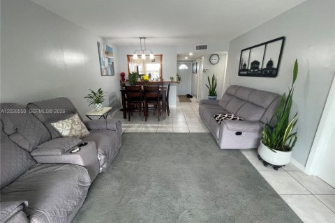 Condo à Sunrise, Floride, 2 chambres № 2261188