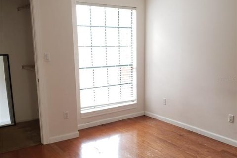Condominio en venta en Tampa, Florida, 1 dormitorio, 53.98 m2 № 1776788 - foto 12